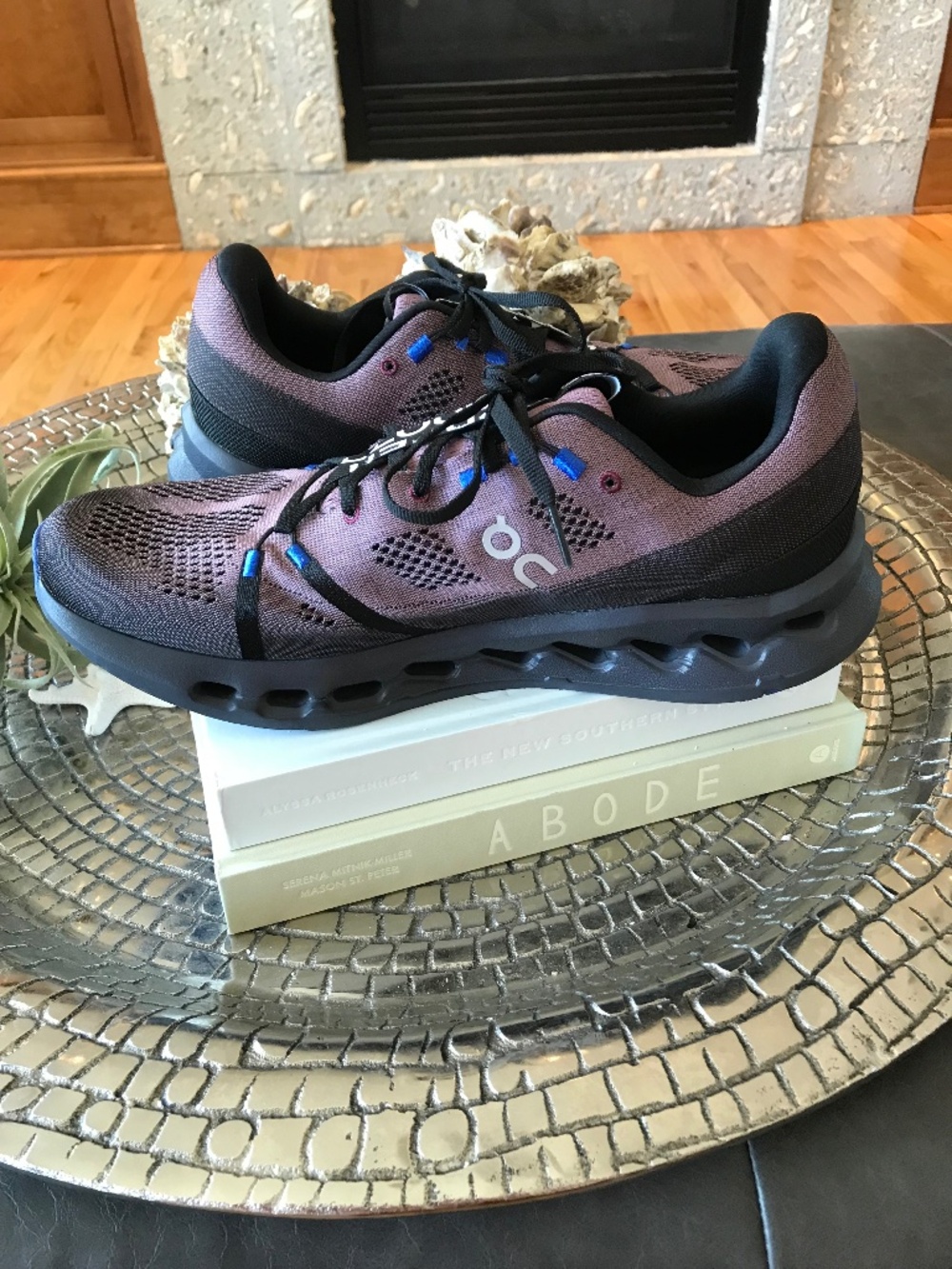 ON CLOUDSURFER COMFORTABLE RUNNING WORK OUT GYM BLACK / COBALT MEN SHOES - Picture 9 of 16